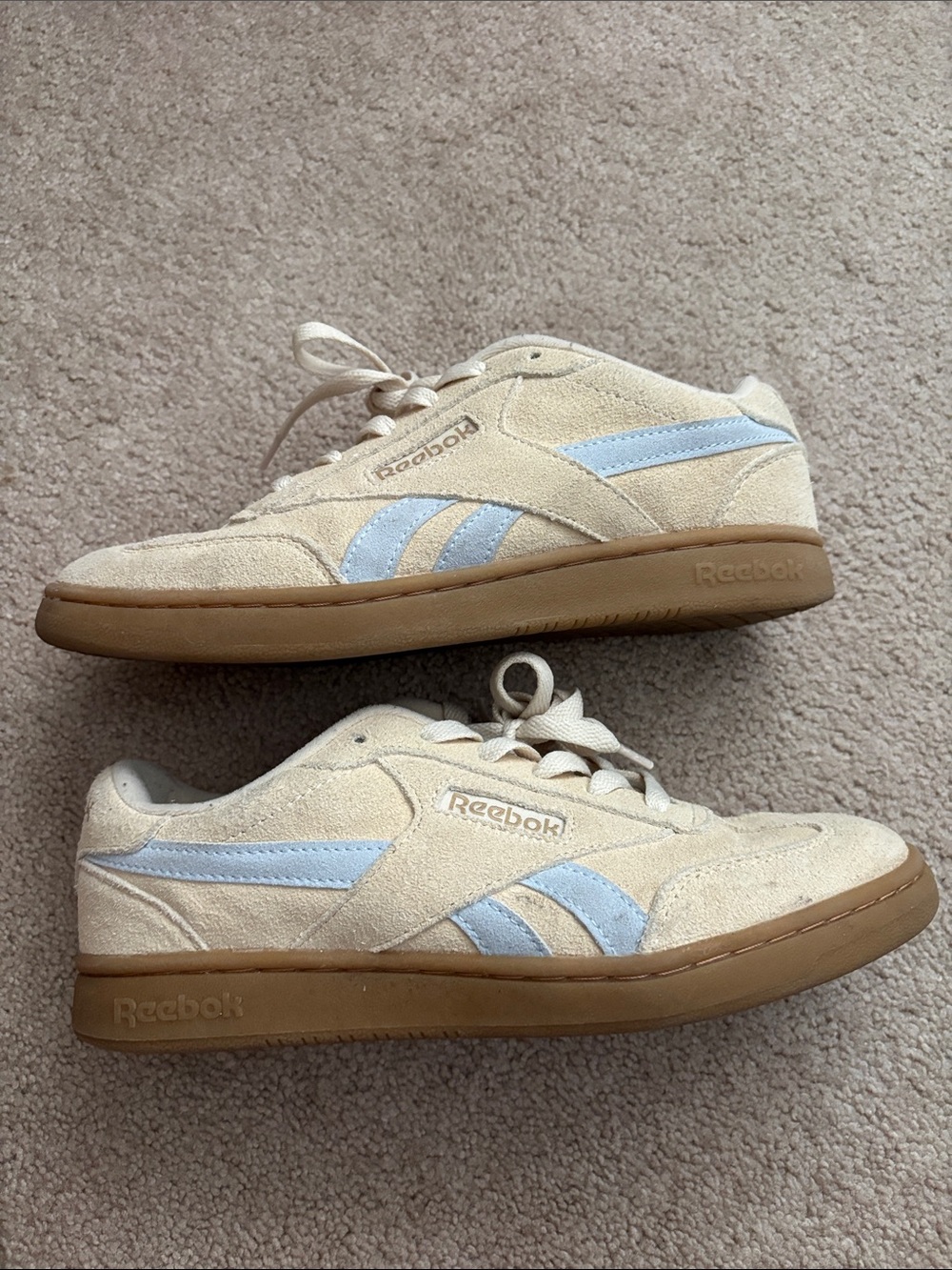 Reebok Cream Suede Sneakers with Light Blue Stripes - Picture 4 of 4